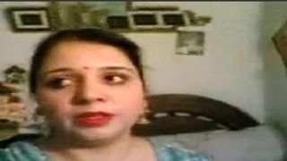 Horny Indian Aunty Fucking Own Chubby Wet crack With Sex Toy