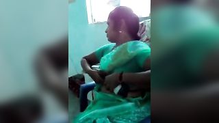 Tamil sex episode of a woman in her lunch break