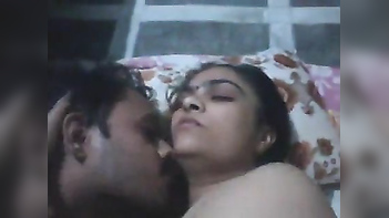 Mumbai sexy aunty first time porn movie scene