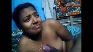 First Oral job Experience Of Breasty Tamil Aunty