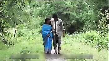 Indian outdoor aunty sex clip dripped