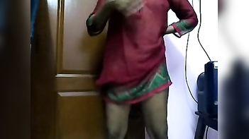 Tamil sex clips aunty exposed on salwar