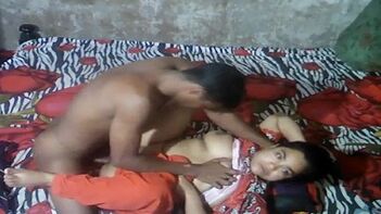 Desi aunty sex episode on hidden livecam
