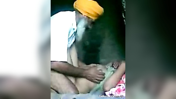 Punjabi village aunty Indian porn with father-in-law