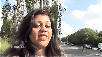 Indian large boobs mature aunty outdoor fun