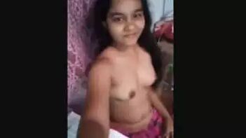Body Discover the Beauty of Desi Sex with a Cute Girl Showing Her Nude Body