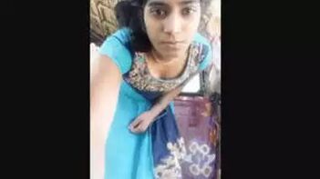Desi Girl Flaunts Her Curves: See Her Revealing Boobs and Pussy!