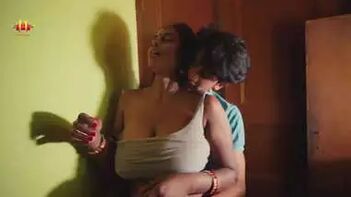 Desi Sex: Sizzling Hot Cheating Indian Wives Exposed