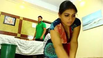 Watch Desi Sex Videos Featuring Indian Maid on Likefucker.com!