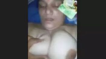 Hear the Sultry Moans of Mature Desi Hot Bhabhi!
