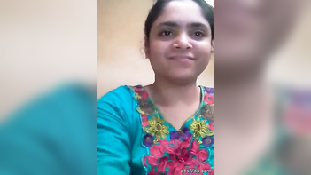 Experience the Heat of Usha's Desi Sex Selfies