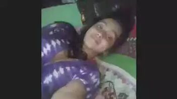 Sizzling Selfie: Cute Horny Desi Girl Fingering Pussy On Cam!