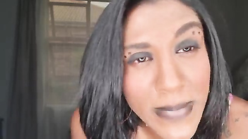 Sensual Desi Slut Wants to Wrap Her Lips and Tongue Around Your Dick - Get Ready for Close Up Fetish Action!