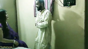 Punjabi Man Enjoys Erotic Sex With Hot Indian Bhabhi - Desi Sex With Clear Hindi Audio