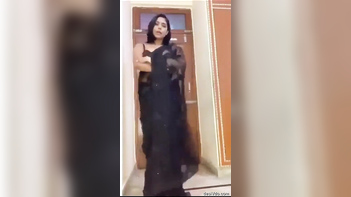 Desi Housewife's Horny Year-Long Adventure Leads to Wet Pussy Lovemaking With Neighbor