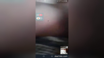 Hot Desi Paki Girl Flaunting Her Sexy Body and Fingering Herself