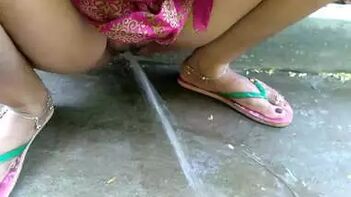 Desi Couple's Risky Public Pissing Compilation: A New Year XXX Indian Adventure