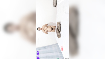 Hot Desi Wife Enjoys Solo Pleasure: Masturbation Tips from a Sexy Paki Wife