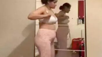 Paki MILF Flaunts Her Panty-less Ass in a White Bra - Desi Sex Show