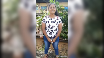 Experience the Heat of Desi Sex with Hot Tanker Girl MMS!