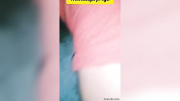 Kinky Tamil Girl Flaunts Her Assets - Desi Sex Uncovered!