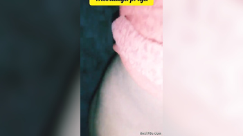 Kinky Tamil Girl Flaunts Her Assets - Desi Sex Uncovered!