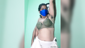 Desi Sex Show: Bailey Barbara Brings Her Wild Cam Modeling to Life!
