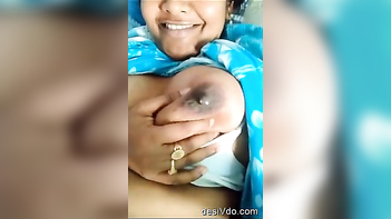 Desi Aunty Enjoys Milking Her Big Boobs For Horny Pleasure