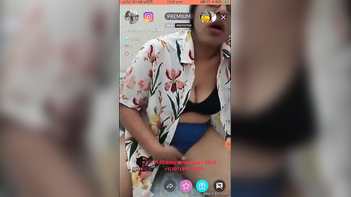 Desi Sex Star Shreshtha Tiwari Sizzles on Tango Live With Her Fingering and Moaning