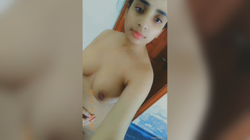 Discover the Seductive Side of Desi: Watch Cute Pakistani Girl Nude Live Cam Now!