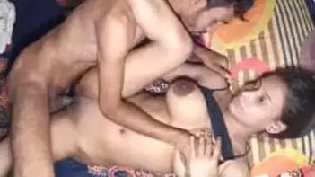 Sizzling Desi College Couple Heat Up the Night With Passionate Sex