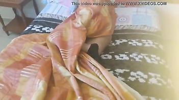 Desi Sex: Explorando la Pasión Desi con Tu Vecina