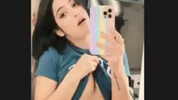 Desi Randi Jasneet Sharma Flaunts Her Curves In Bra Panty On Instagram