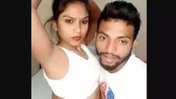Watch This Hot Desi Bhabhi Give a Sizzling Blowjob in This Sexy Video!