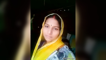 North Indian Wife Flaunts Her Curves: See Her Big Boobs and Pussy!