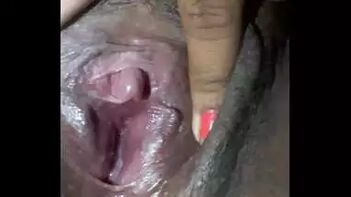 Stunning Hot Desi Lady & Her Lover Make Intimate Porn - A Close Up Pussy View