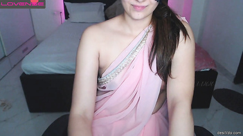 Desi Sex: Hot Cousin in Transparent Saree Flaunts Milky White Boobs and Talks Dirty