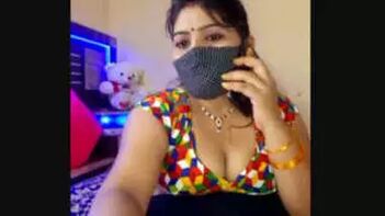 Geetha's Desi Fingering Live: Get Ready for the Wildest Housewife Sex Experience!