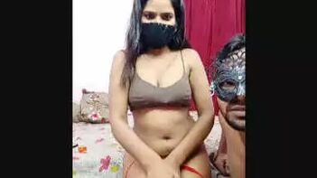 Experience Desi Sex at Its Finest: Live Nude Couples Enjoying Dirty Talking