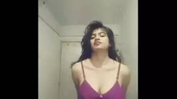 Watch Sexy Desi Babe Flaunt Her Boobs and Pussy Show