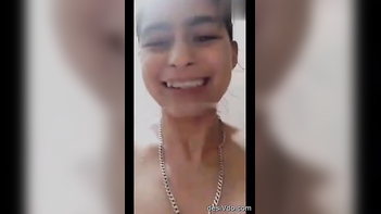 Experience the Sensuality of Desi Cute Girl Bathing: Get 2 Clips Now - Part 1