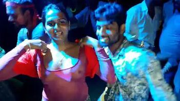 Desi Sexy Recording Dance: Get Ready to Get Dirty!