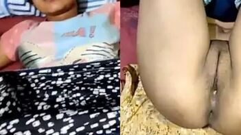 Virginal Desi Wife's First Time Sex On Cam - A Unique Desi Experience