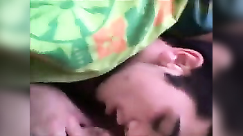 Desi Beauty's Leaked Video of Wife Sucking Cock and Cumming On Boobs