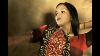 Sizzling Desi Wife Sucking Cock and Erupting with Pleasure - Leaked Video!