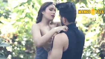 Experience Unforgettable Desi Hot Sex with HD Indian Videos