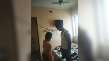 Desi Lovers' Intimate Hotel Room Scandal Leaked - A Must-Read for Desi Sex Fans!