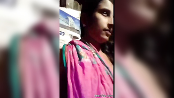 Unsatisfied Desi Village Bhabhi Seeks Passionate Fling - Let's Spice Up Your Life!