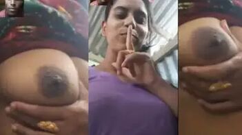 Hot Bangladeshi Girl Flaunts Her Assets On Video Call - Desi Sex!