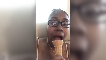 Desi Sex: Enjoy a Sweet & Sensual Play Time With Ice Cream